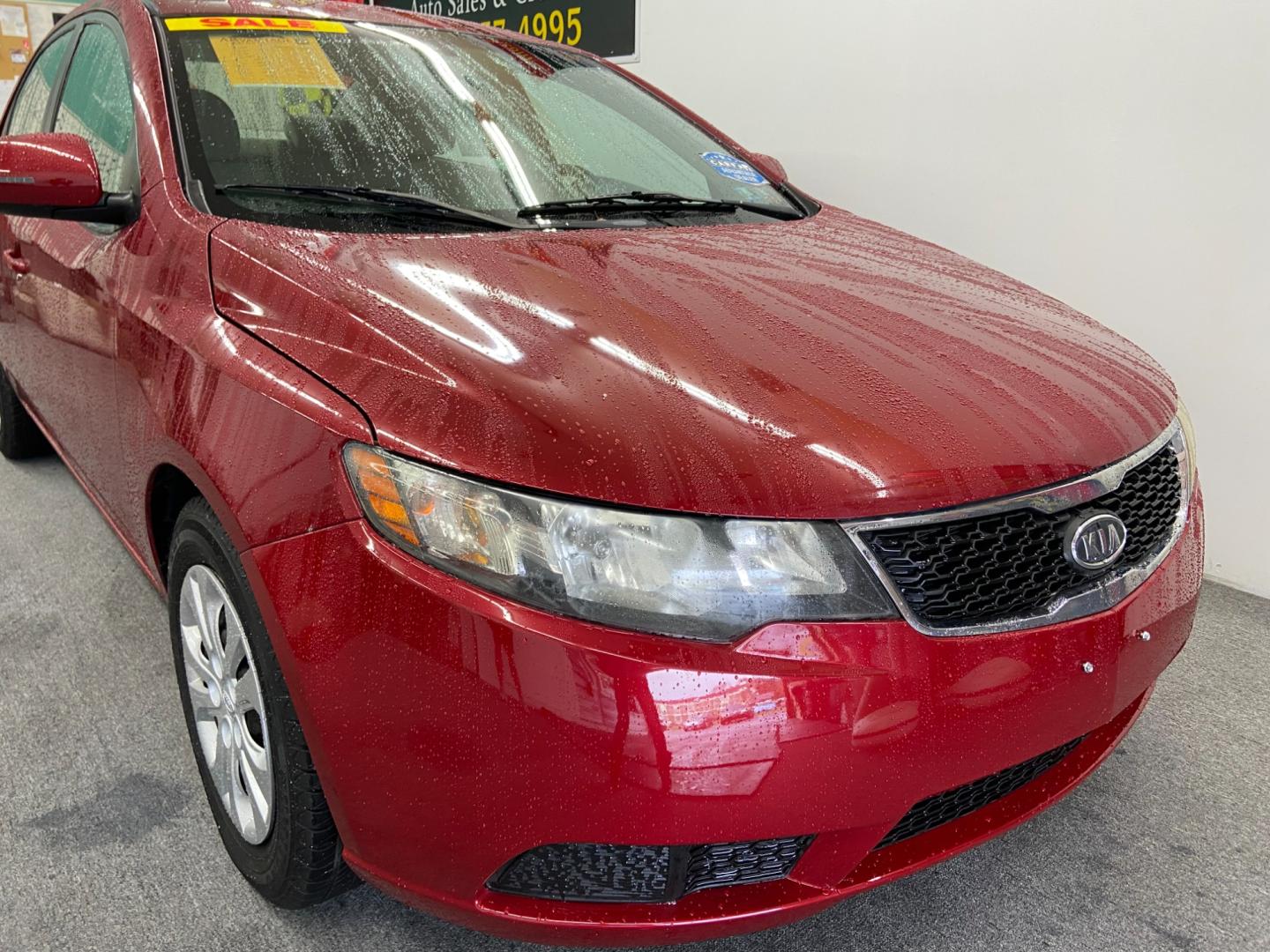 2012 RED Kia Forte (KNAFU4A21C5) , AUTOMATIC transmission, located at 533 S West End Blvd., Quakertown, PA, 18951, (877) 257-4995, 40.343994, -75.303604 - Photo#1